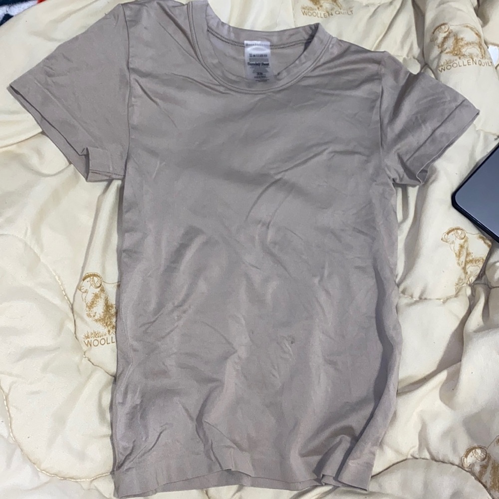 Sunday Best Willow Sinchseamless T shirt
